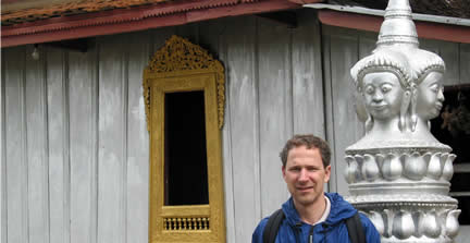 gold window